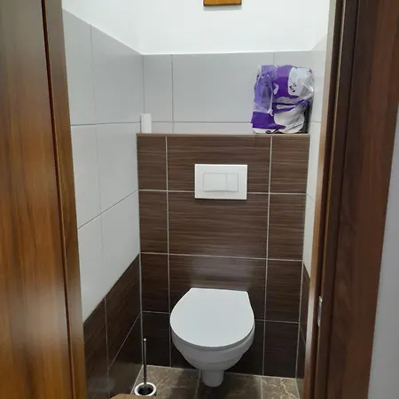 ホームステイ For Women Or Couples リュブリャナ